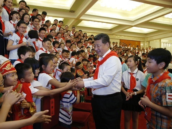习近平向全国教师致以节日祝贺
